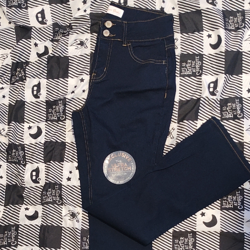 Exclusive Dark Blue Skinny Jeans for Women